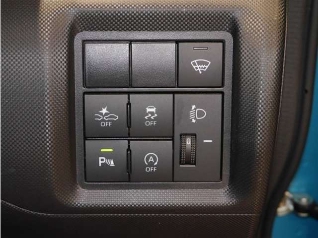 フロントガラス熱線/スマートアシストOFF/VSC　OFF/コーナーセンサー/アイドリングストップOFF/ヘッドライト光軸調整