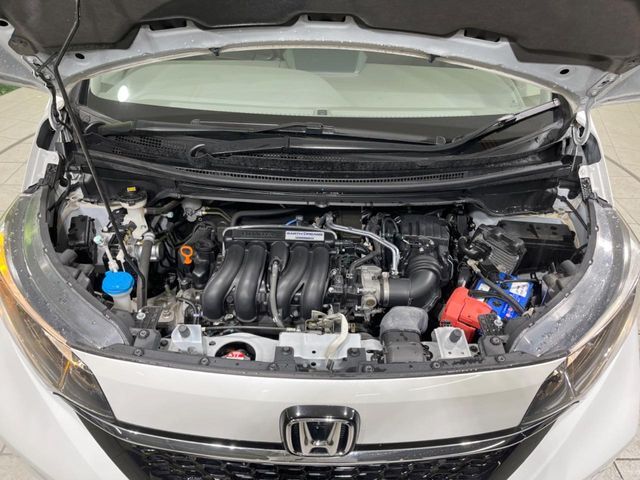 親切・丁寧な専門メカニックスタッフが応対！・車検・点検整備・事故等の修理などアフターサービスも安心。お車のカスタマイズもネクステージのサービススタッフまでご相談ください！