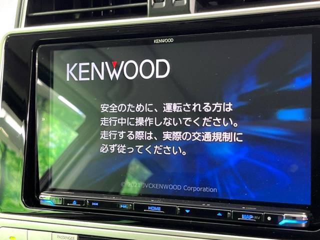 【9インチナビゲーション】目的地までしっかり案内してくれる使いやすいナビ。Bluetooth接続すればお持ちのスマホやMP3プレイヤーの音楽を再生可能！毎日の運転がさらに楽しくなります！！