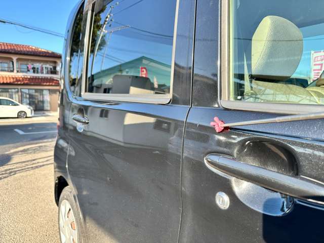 当店のお車はご遠方の方でも車両のメリット＆デメリットをしっかりご検討頂ける様に細かく写真撮影したものを掲載しております。是非ご検討下さいませ！