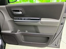 「この車の写真をもっと見たい」「状態が気になる」「この装備はついている？」どんな小さな疑問でもお気軽にお問い合わせください！