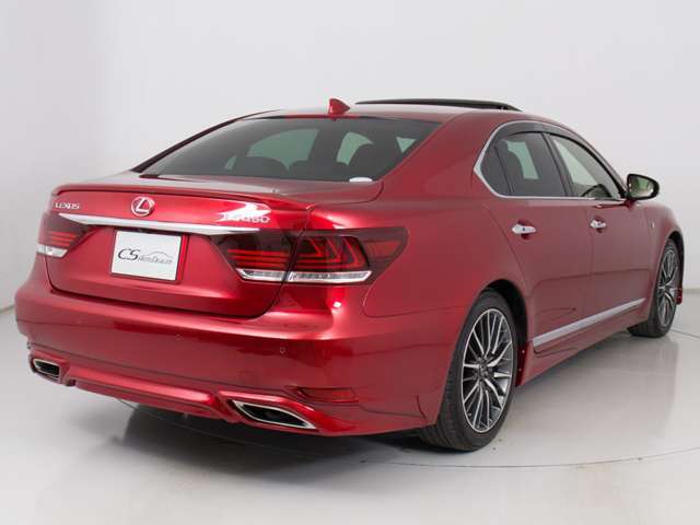 CSオートブランド「ウェザリア」フルエアロが装着されています！お好みはいかがですか？今付いているデザイン以外にも、各ブランドのエアロを格安にてお取付け出来ます！