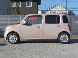 オートサロン136では、仕入れてから全てのお車に、整備、オイル交換、ワイパー交換、外装磨きコーティング、内装クリーニングを行っております。