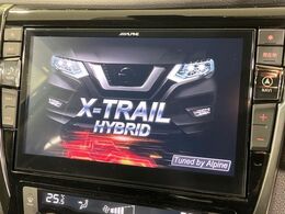 【BIG-X10インチナビ】人気の大画面BIG-Xナビを装備。専用設計で車内の雰囲気にマッチ！ナビ利用時のマップ表示は見やすく、テレビやDVDは臨場感がアップ！いつものドライブがグッと楽しくなります♪