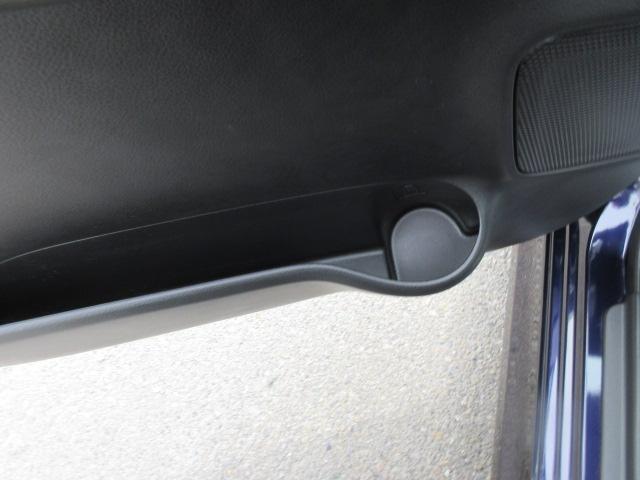 ご購入後も安心　全車保証付のお車を取り揃えております！お車を見て触って比べて頂けます。