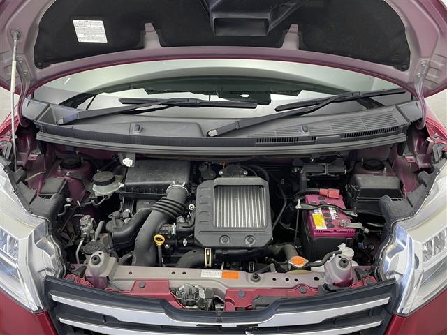 【エンジンルーム】エンジンの調子は良好です！ご納車前にはしっかりとオイル交換・その他油種類の点検補充をさせて頂きます。また、ガリバーでは修復歴のある車は販売いたしません。
