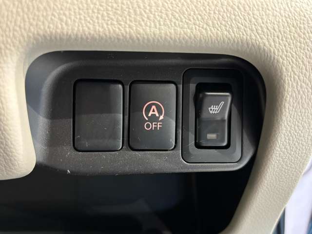 『環境』と『燃費』への配慮されたアイドリングストップ付☆