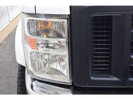 【査定】 買取り専任スタッフが常時配置。直接買取りをしておりますので高いお値段をつけることが可能です。お客様の大切な車をしっかりと査定します。