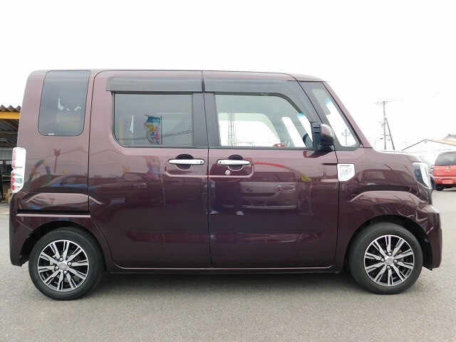 0986-45-9200軽コーナー加藤まで、ご気軽にお問い合わせください。ご来店の際、GU様側よりご入店下さい。軽自動車、コンパクト、セダン、一部SUVがすぐ見れます。