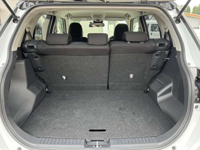 荷台はかなり広く、普段のお買い物の際のお荷物も余裕で積込可能です。