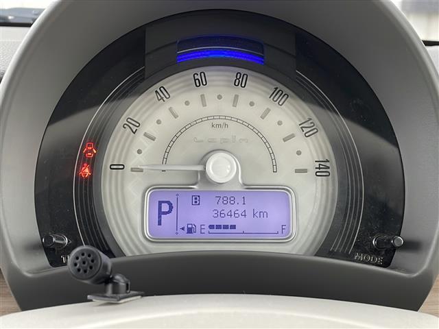 【スピードメーター】メーターがシンプルで見やすく運転しやすいですね！