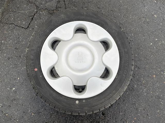 【タイヤ・ホイール】足回りもかっこよく決まってます！社外のアルミやスタッドレスタイヤも取り扱いございます！！ドレスアップもカスタマイズもお任せください！！