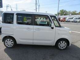 各メーカー提携ディーラー、各オークに加盟、第三者機関加盟店自動車取引協議会会員。　安心したおクルマ選びができます♪