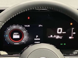 【メーター】昼間も夜間もとっても見やすく疲れにくいメ-タ-類で長距離ドライブの時もラクラク♪♪