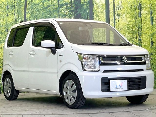 大好評のボディコーティング「弾スプラッシュコート」もご納車までに施工可能。通常のガラスコートと異なる、耐久年数6年の無機質ガラスコーティングが、ボディをキレイな状態に保ってくれます。