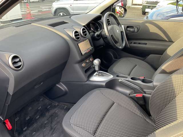 中古車だからボディーコーティングがおすすめ！下地処理が重要なコーティングはもちろんプロの施工でピカピカに仕上げます。