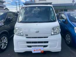 お買い得車を展示しております。お気軽にお問合せください♪