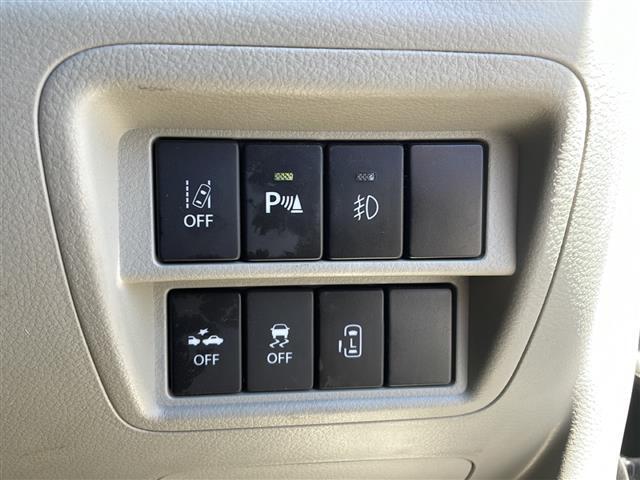 【　片側パワースライドドア　】運転席から後席スライドドアを開け閉めできます！