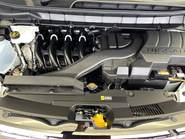 親切・丁寧な専門メカニックスタッフが応対！・車検・点検整備・事故等の修理などアフターサービスも安心。お車のカスタマイズもネクステージのサービススタッフまでご相談ください！