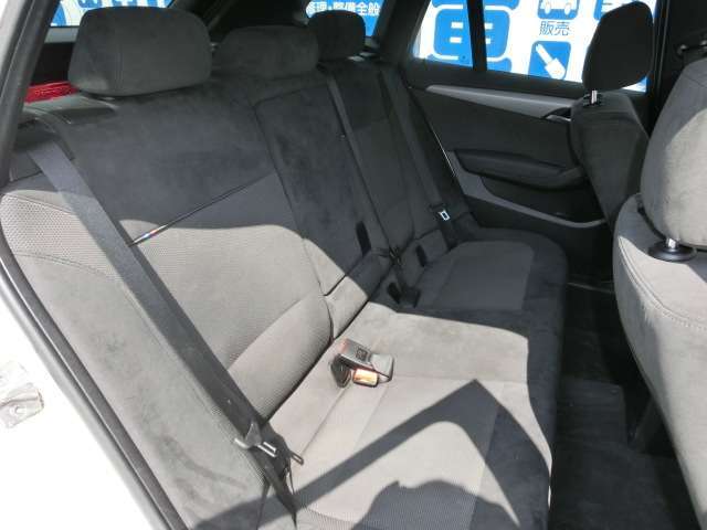 車内クリーニングにて綺麗に保たれております。納車時は再度クリーニングを致します。