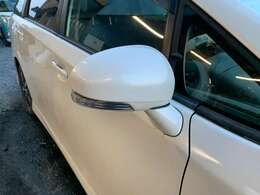 納車後、エンジンオイルを1回のみ無料で交換させていただきます。└3,000～5,000キロ走行の間に限ります