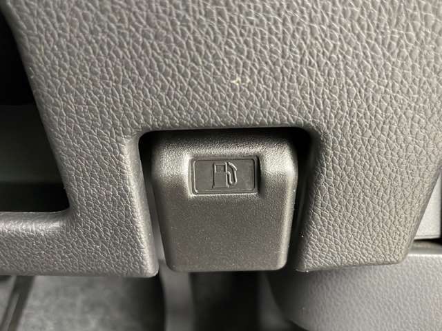 【運転席操作部】快適なドライブを楽しむための機能が装備されています！運転席から触れるので、使いやすいです！除菌プランいれていただくと、さらに清潔で安心していただけます！