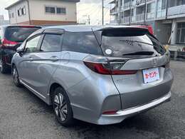 お客様が長く、安心して乗ることができる車を販売することを心がけております。