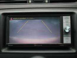 ナビ搭載ですので道に迷うことなく楽しくドライブ！Bカメラも装備しており駐車もラクラクです★