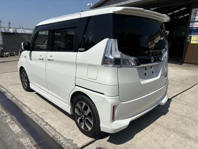 県道37号線沿い、常時50台以上の在庫を取り揃えております。MEGAドン・キホーテ近く。当社は安心の総額表示店です♪