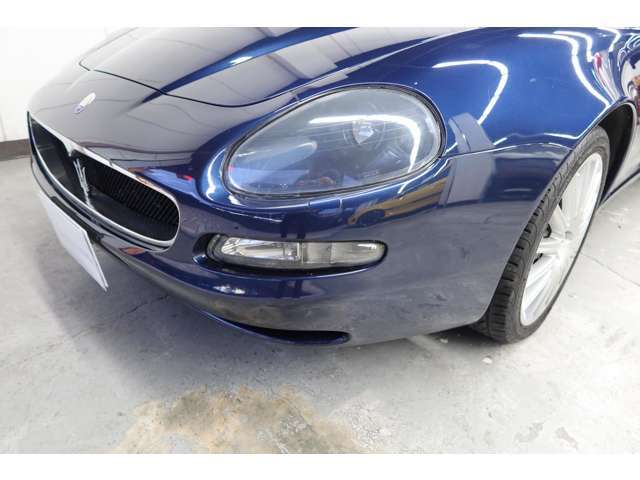 マセラティ クーペ カンビオコルサ 2002年 5.7万キロ (神奈川県