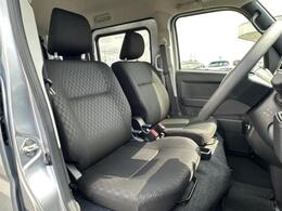 「この車の写真をもっと見たい」「状態が気になる」「この装備はついている？」どんな小さな疑問でもお気軽にお問い合わせください！