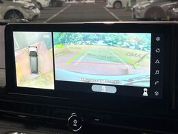 【アラウンドビューモニター】専用のカメラにより、上から見下ろしたような視点で360度クルマの周囲を確認することができます☆死角部分も確認しやすく、狭い場所での切り返しや駐車もスムーズに行えます。