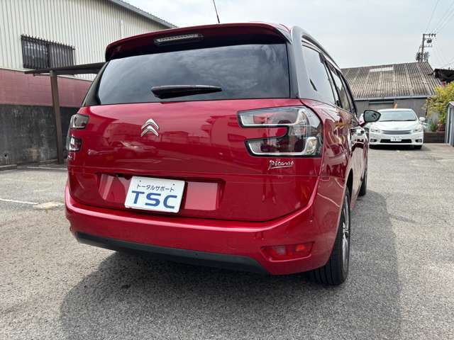 販売・車検整備・板金塗装・保険業務・不動車引取何でも大歓迎☆