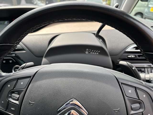 パドルシフトで運転をさらに楽しく♪