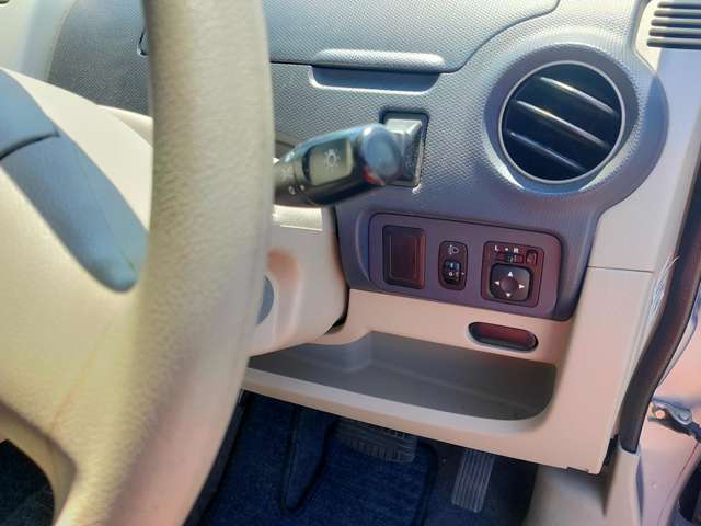 ご来店の際ご連絡頂ければ、お車でお越しのお客様は道案内致します。電車でお越しのお客様は最寄り駅まで送迎致しますので、お気軽にお問い合わせ下さい。