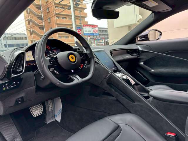 私たちは、お客様のこだわりに合ったお車をご提案します。ジースクエア＝車のあるライフスタイルを演出するセレクトショップです。