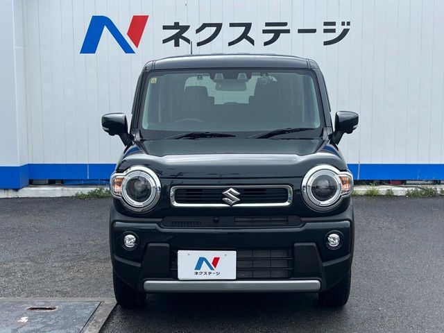 弊社では、全車『修復歴なし』のお車のみ取り扱っております。専任バイヤーによる厳選した仕入れの後、入庫後の車両チェックを行い、ネクステージが認定した高品質な中古車をご提供しております。