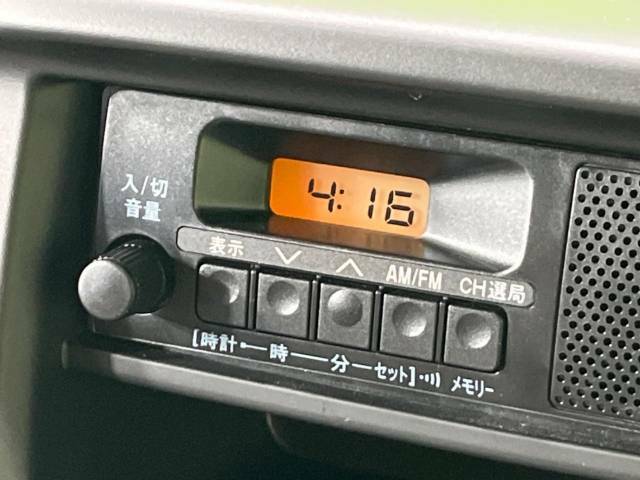 お好きな音楽を車内でお楽しみいただけます♪スピーカー交換・ウーハー追加などの音質向上や、最新ナビ・後席モニター等の取り付けも是非ご相談ください！