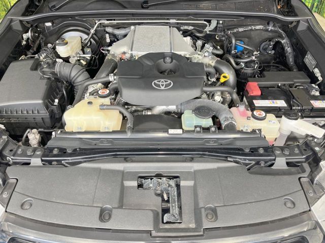 親切・丁寧な専門メカニックスタッフが応対！・車検・点検整備・事故等の修理などアフターサービスも安心。お車のカスタマイズもネクステージのサービススタッフまでご相談ください！
