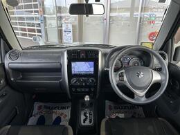 シートのへたりもステアリングのすり減りもなくキレイなクルマです！