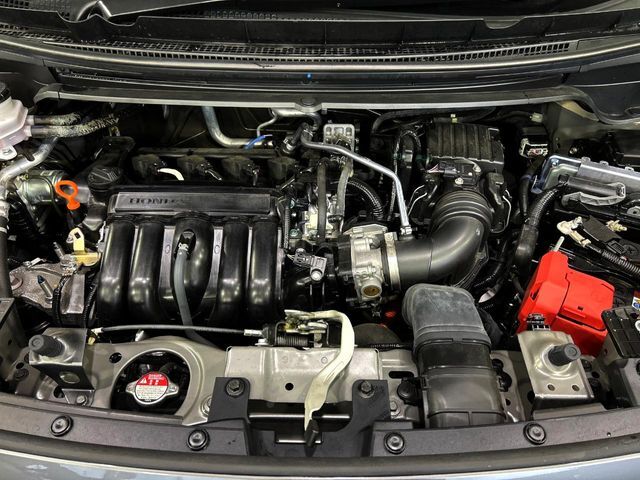 親切・丁寧な専門メカニックスタッフが応対！・車検・点検整備・事故等の修理などアフターサービスも安心。お車のカスタマイズもネクステージのサービススタッフまでご相談ください！