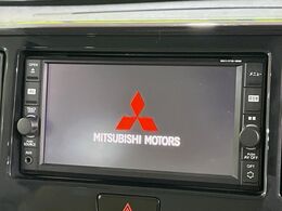 【純正ナビ】人気の純正ナビを装備。オーディオ機能も充実しており、Bluetooth接続すればお持ちのスマホやMP3プレイヤーの音楽を再生可能！毎日の運転がさらに楽しくなります！！