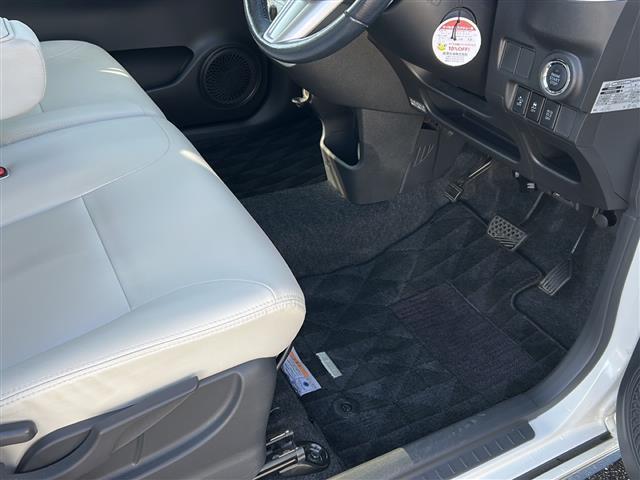 みなさまのお車選びのお手伝いをさせてください！スタッフ一同心よりご来店、お問い合わせをお待ちしております！