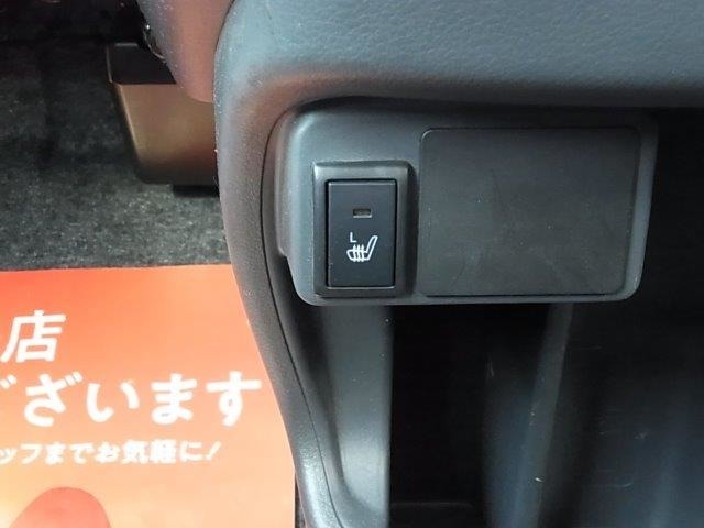 陸運局指定または認証工場にてしっかり整備を行いご納車させて頂いております！車検・ご納車後のアフターケアもお任せ下さい！