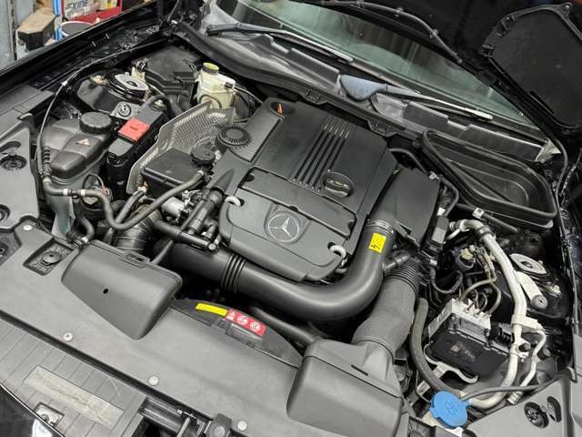1.8ガソリンエンジンだから低速からのトルク感もグイグイ引っ張ってくれるのでドライブが楽しめます。燃料費も気にしなくていいのでガンガン走れます。https://benztestar.com/