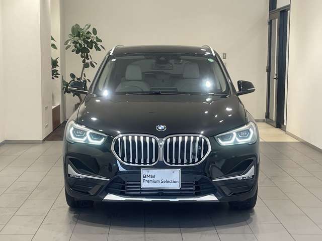 地域最大級の展示台数！お気に入りのお車があれば、ぜひステアリングを手にしてください。稀少モデルも鋭意取り揃え、幅広いニーズにお応えいたします。スタッフ一同皆様のご来店を、心よりお待ち申し上げます。