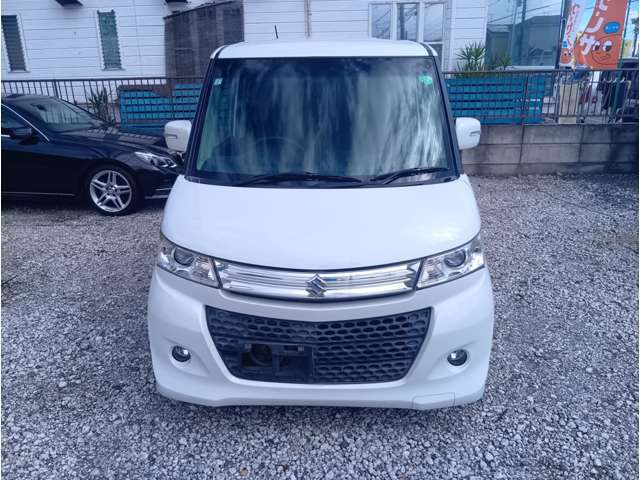 お急ぎの方は納車まで無料で代車お貸しします。(保険付ですので安心です。)全車オイル、エレメント交換サービスです。頭金なしのローン(6回～84回迄)、各種クレジットカードも使えます。