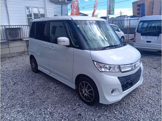 下取りはどんな車でも(廃車でも)、当店までお持込頂ければ3万円以上(軽自動車の場合は2万円以上)で下取り致します。他店で査定ゼロと言われたお車でもOK もちろん廃車料金、ナンバー登録抹消も全て無料で行います。