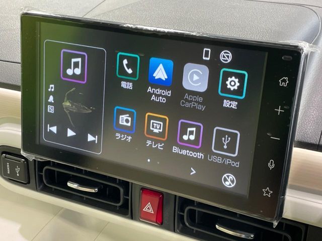 【ディスプレイオーディオ】お手持ちのスマートフォンとの連携で、ナビや音楽再生など各種アプリを使用可能。スマホに近い感覚でお使いいただけます♪