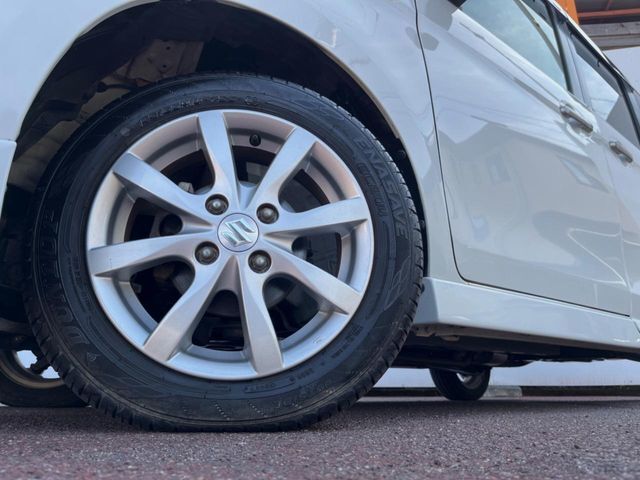 【純正14インチアルミホイール】外観にマッチした純正アルミホイールを装着しております。各種社外アルミホイールや、スタッドレスタイヤも取扱いしております。是非ご相談ください♪
